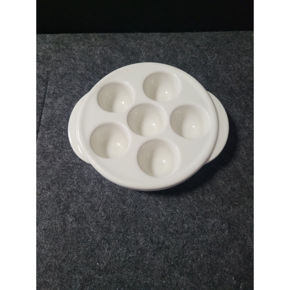 Vintage Hall Escargot/Egg/Mushroom baking dish - Picture 3 of 4